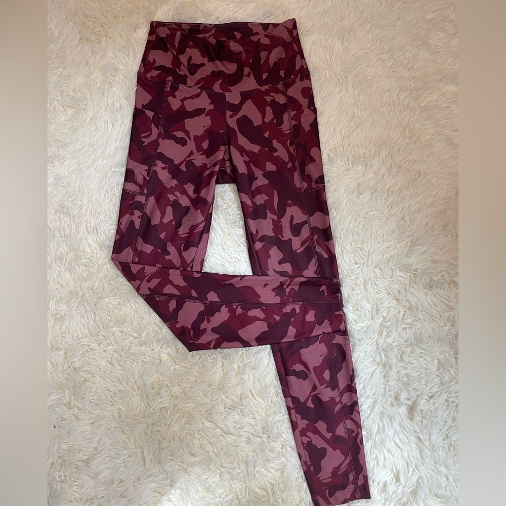 Bally Pink/Burgundy Camouflage Leggings with Stretchy Fit